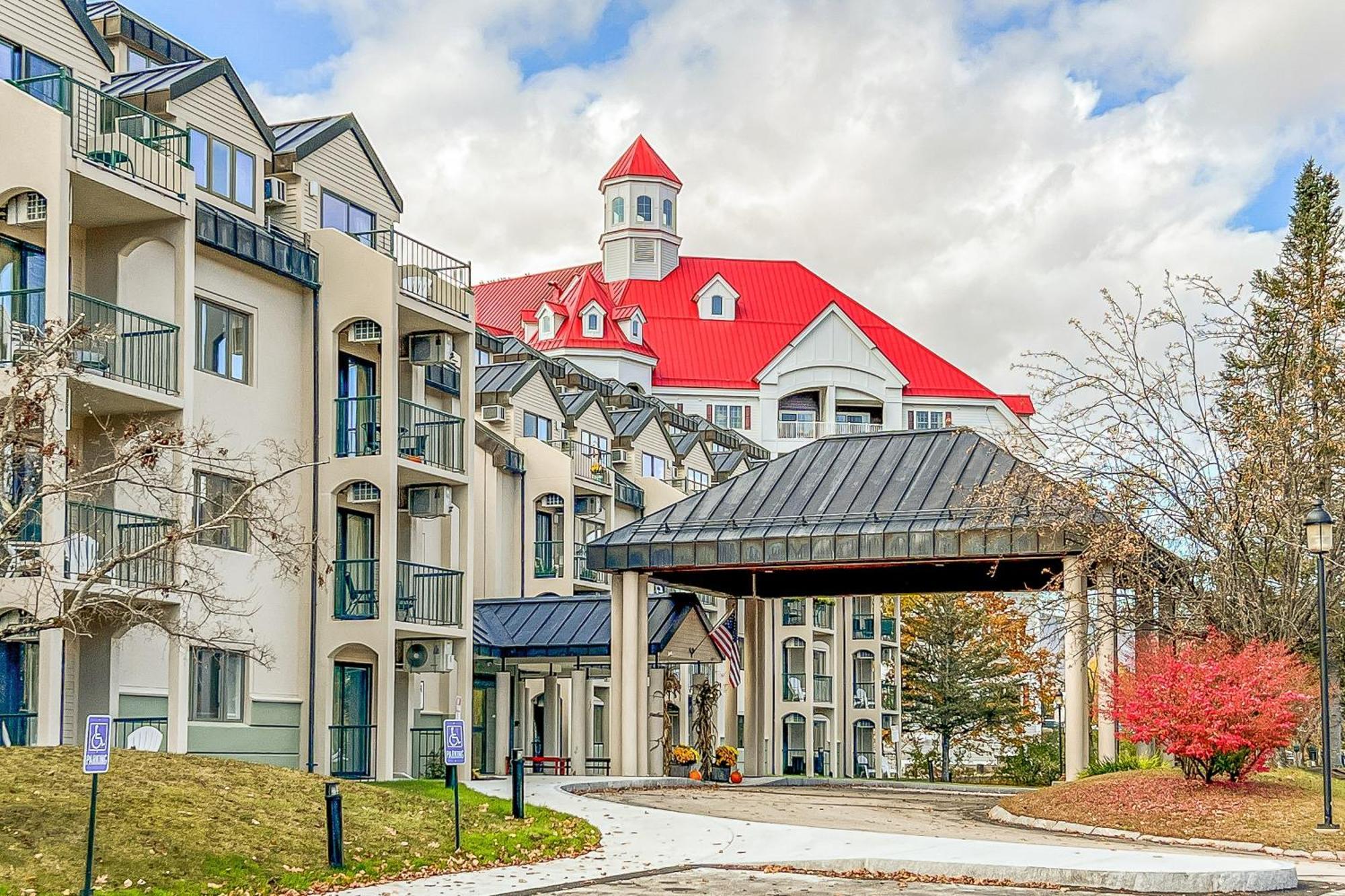 Autumn Colors Condo At Rivergreen Lincoln Bagian luar foto